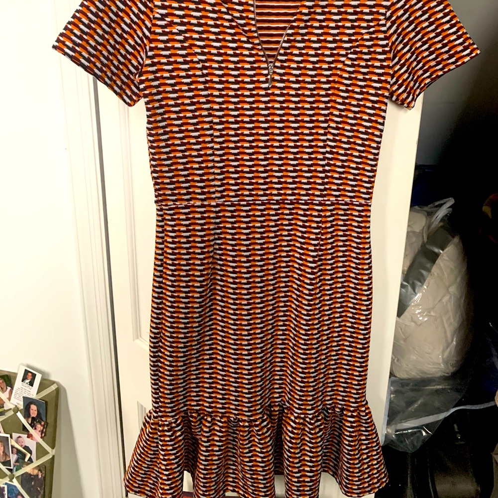 Form fitting work dress